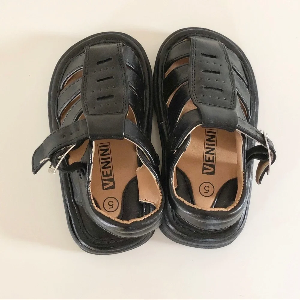Venini Toddler Black Strap Sandals Boys Size 5